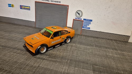 Opel kadett coupe - c-coupe, 1:18