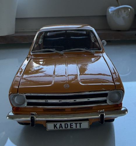 Opel kadett ls coupe - c,