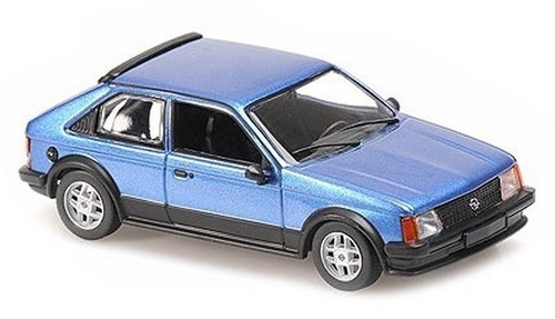Opel kadett 1982 - sr,