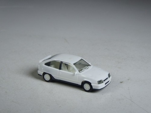 Herpa opel kadett e - (yg-60),