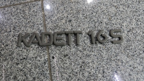 Opel kadett emblem - e,
